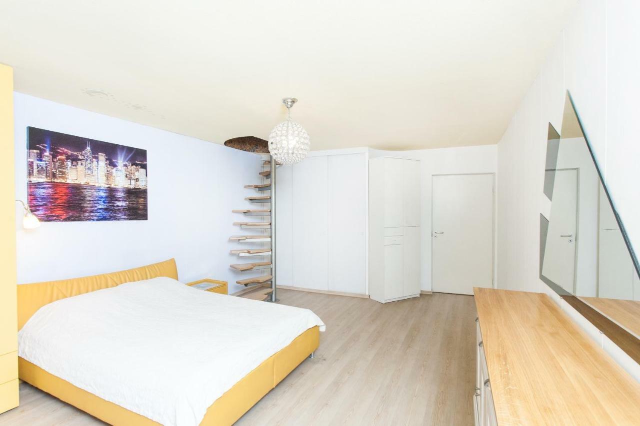 Apartment With Jacuzzi In Old Town Kaunas Exterior foto